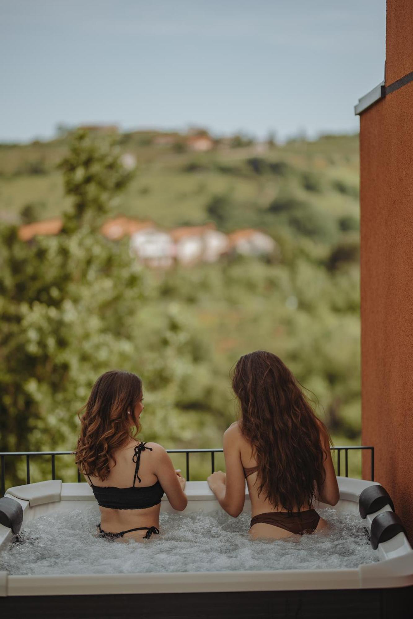Glamping Senesalina Villa Kojsko Exterior photo